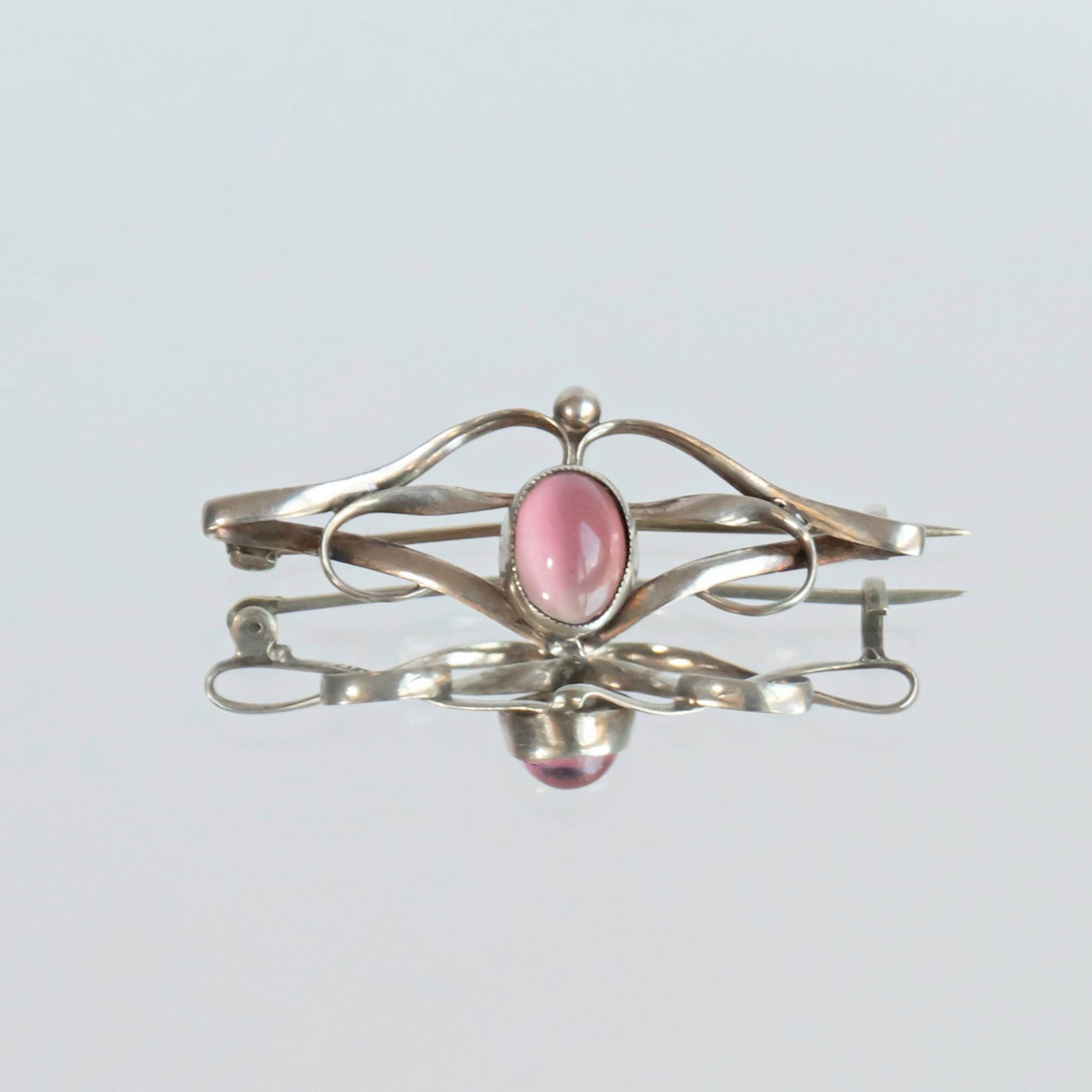 Pink Oval Glass Silver Broochs