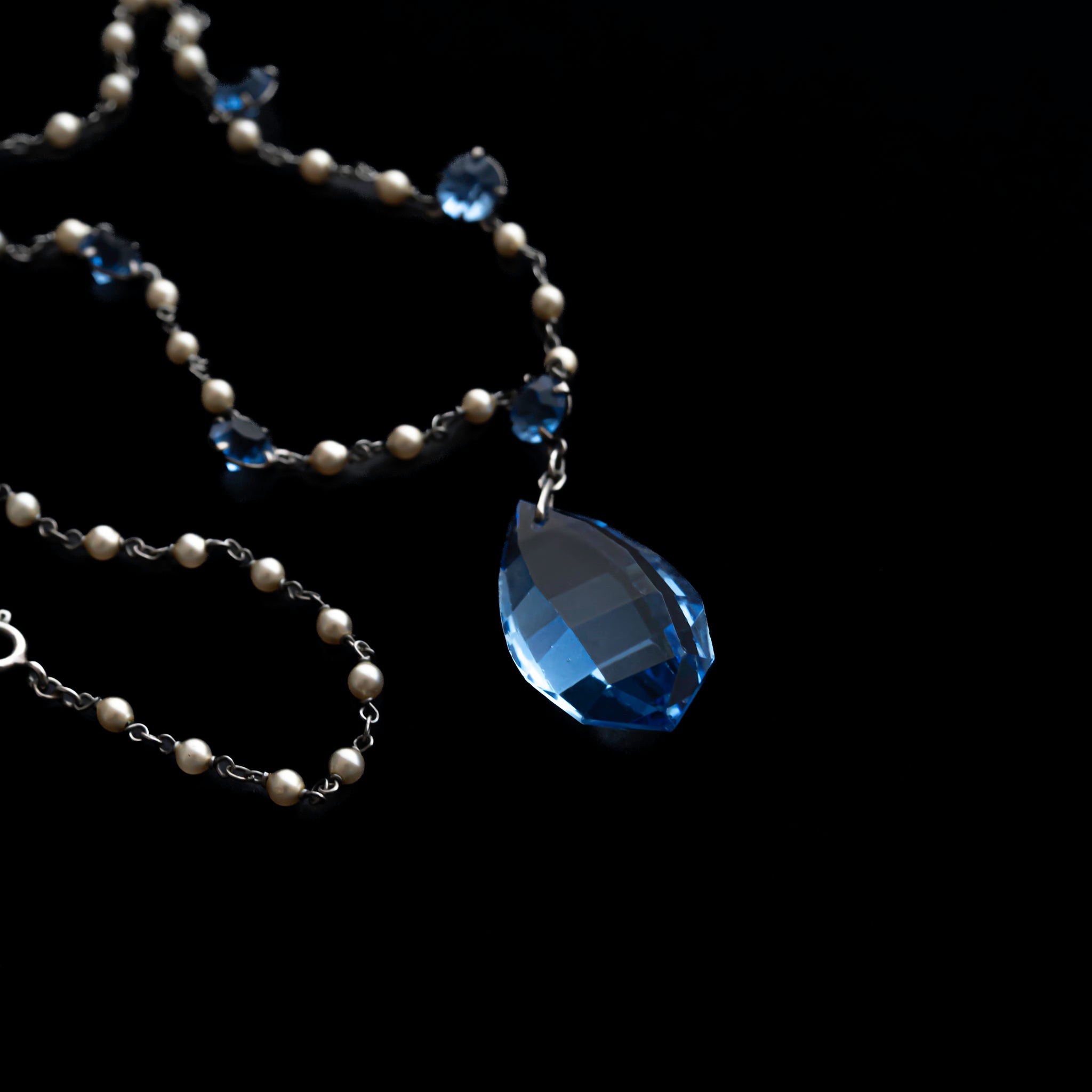 Light Blue Glass Pearl Chain Necklace