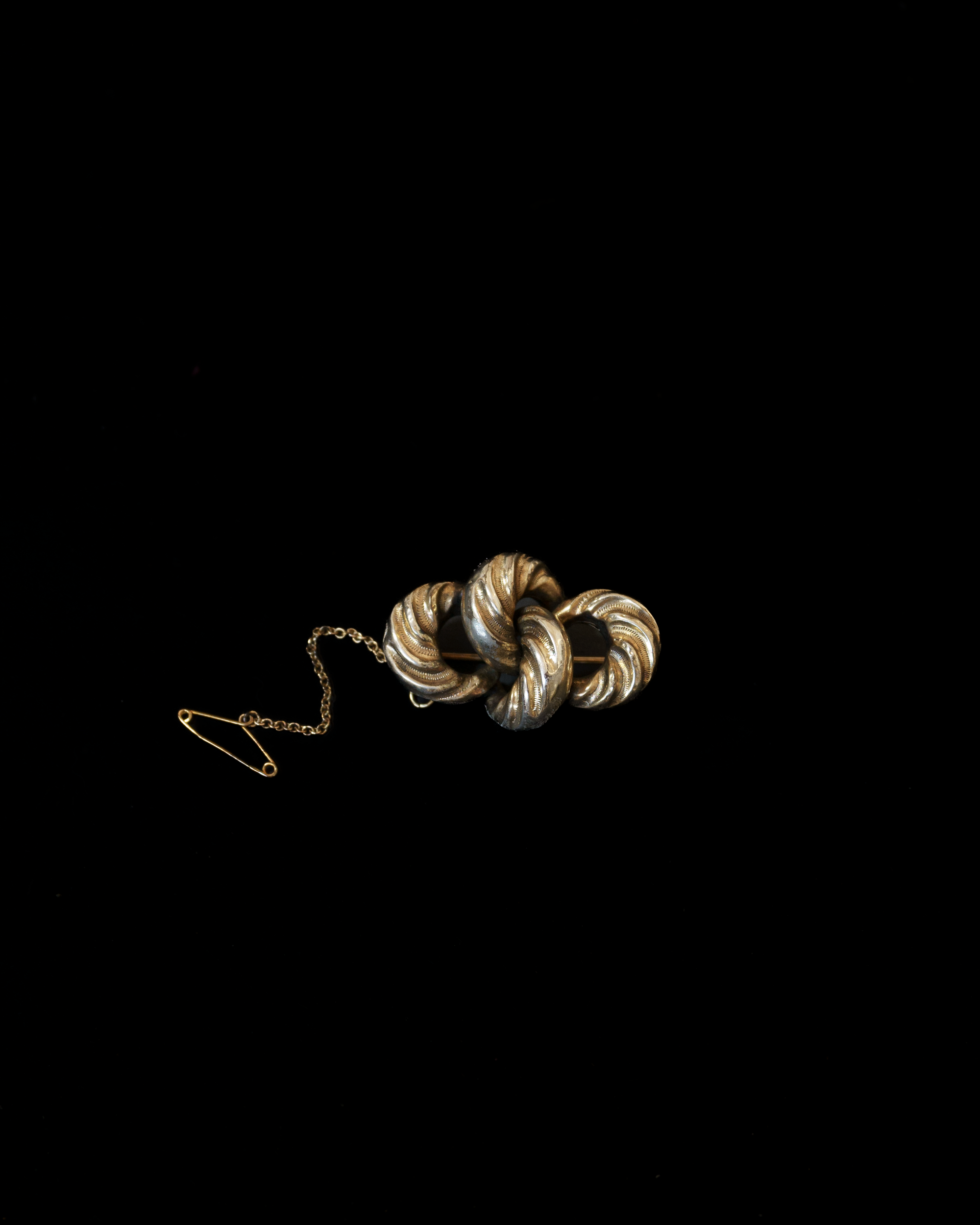 Victorian Rope Knot Silver Brooch