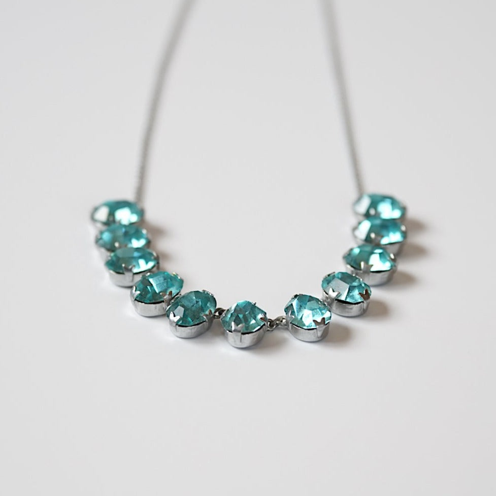 LIGHT BLUE OVAL GLASS NECKLACE, ライトブルー・オーバル・グラス・ネックレス